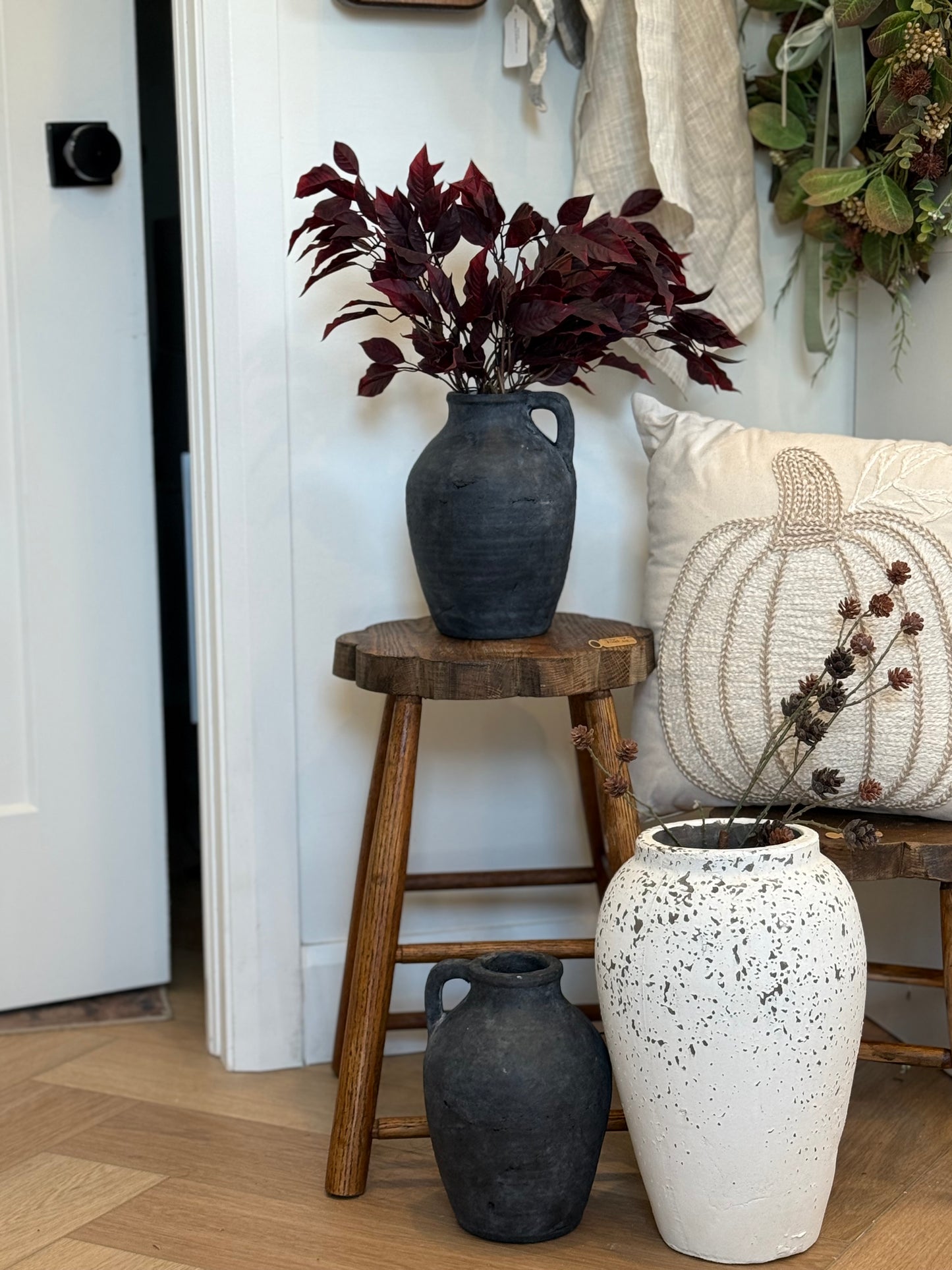 VASE LARGE TEXTURED TERRACOTTA WHITE-DRK BRWN