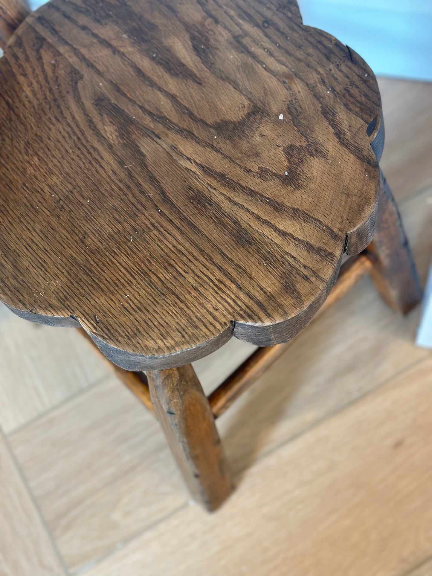 “Heritage” Stool— Small scalloped