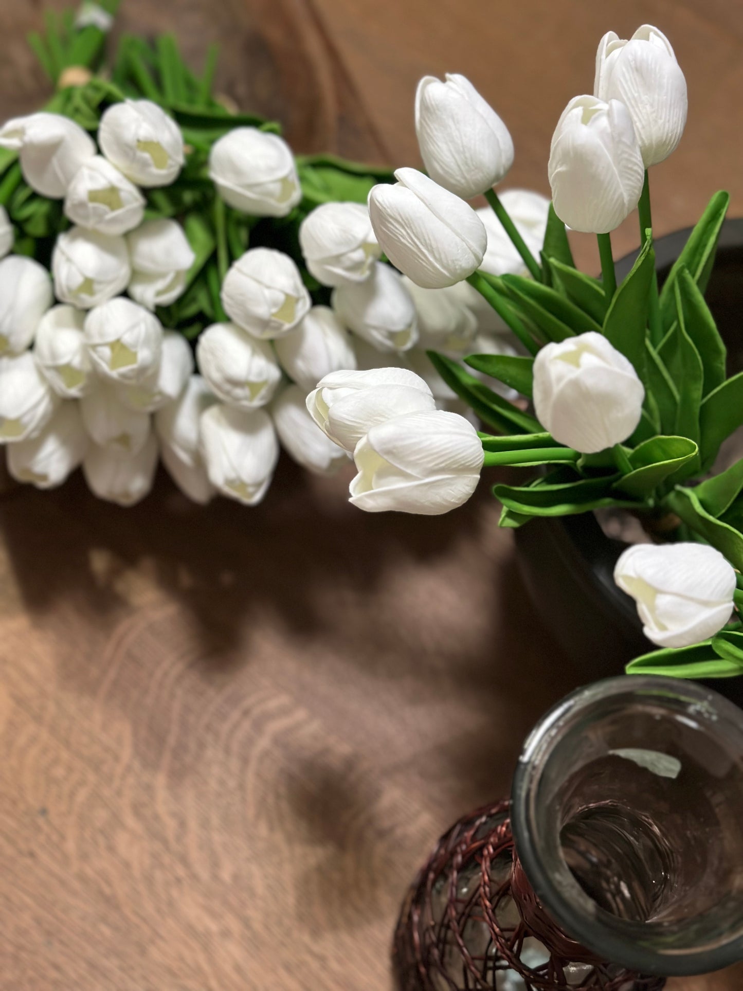 Real touch 13” Tulip Bundle x9 White