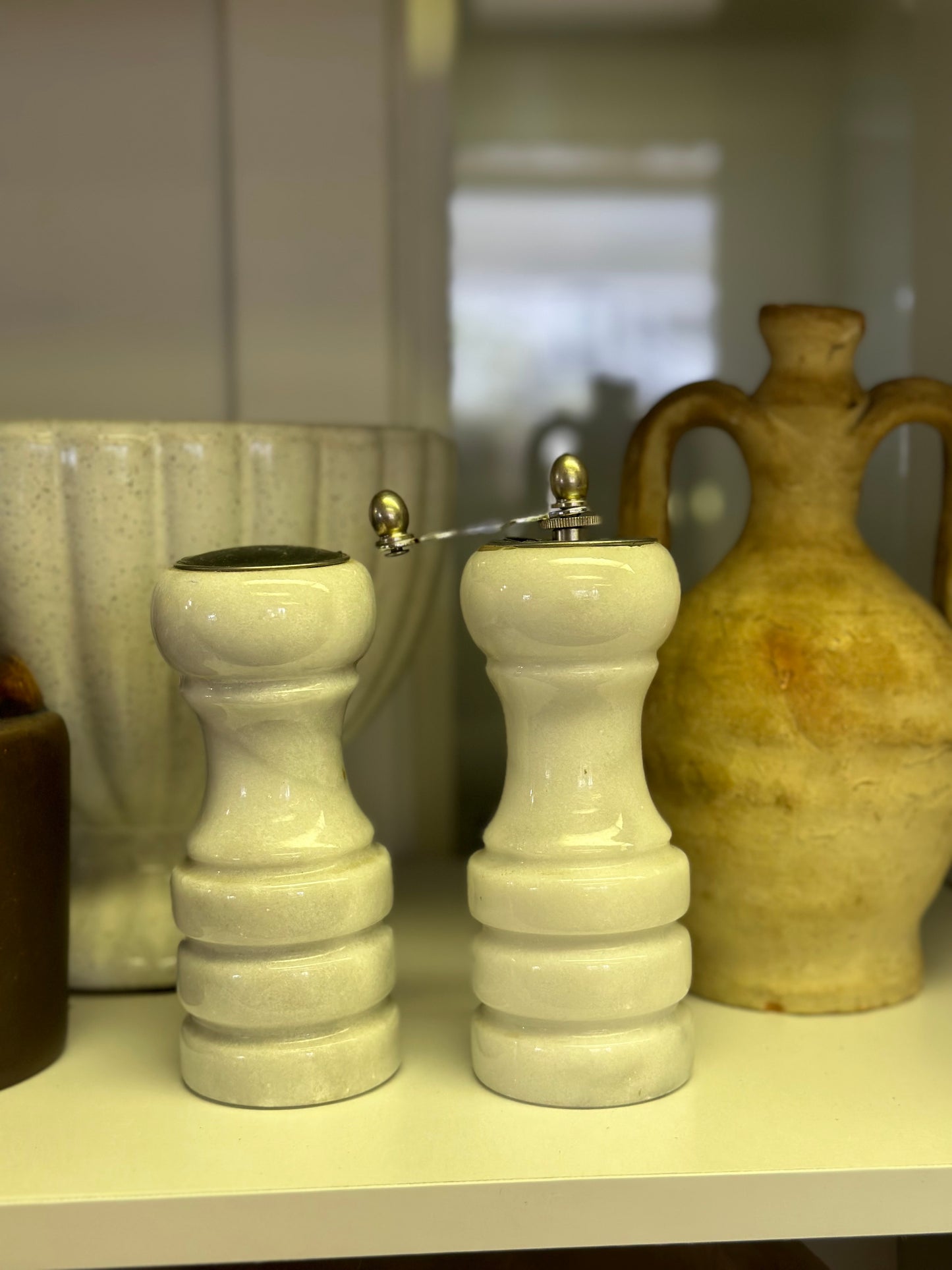 Marble Salt & Pepper shakers (white)