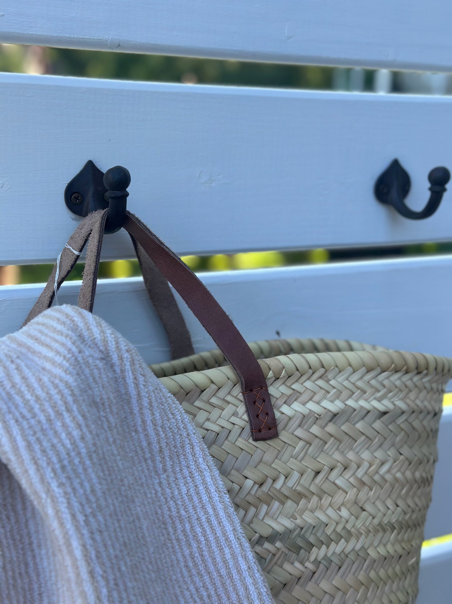 CAST IRON WALL HOOK