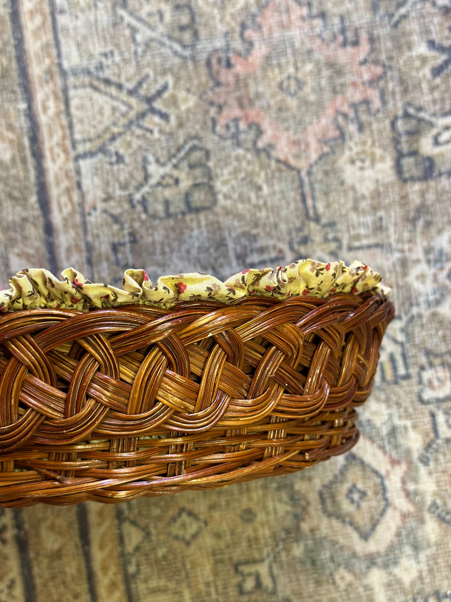 Basket with floral lining