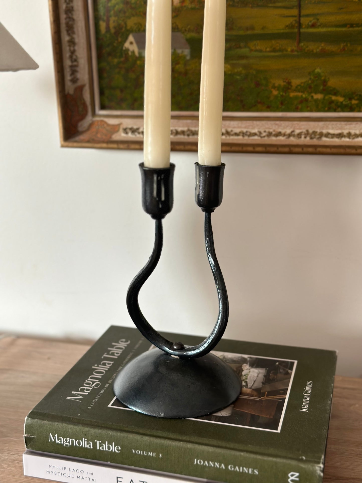 Black metal candle holder