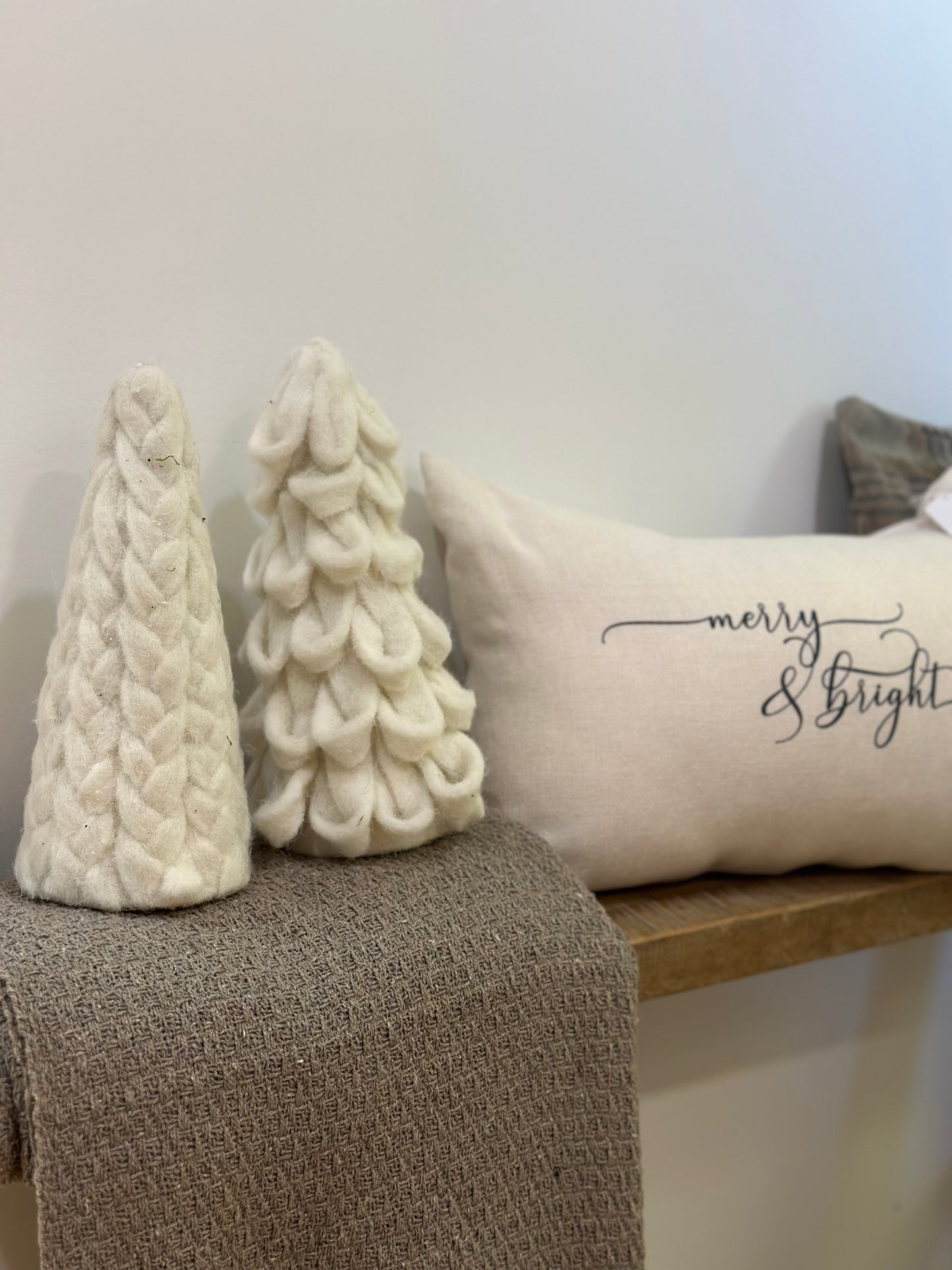White woven yarn tree “braided”