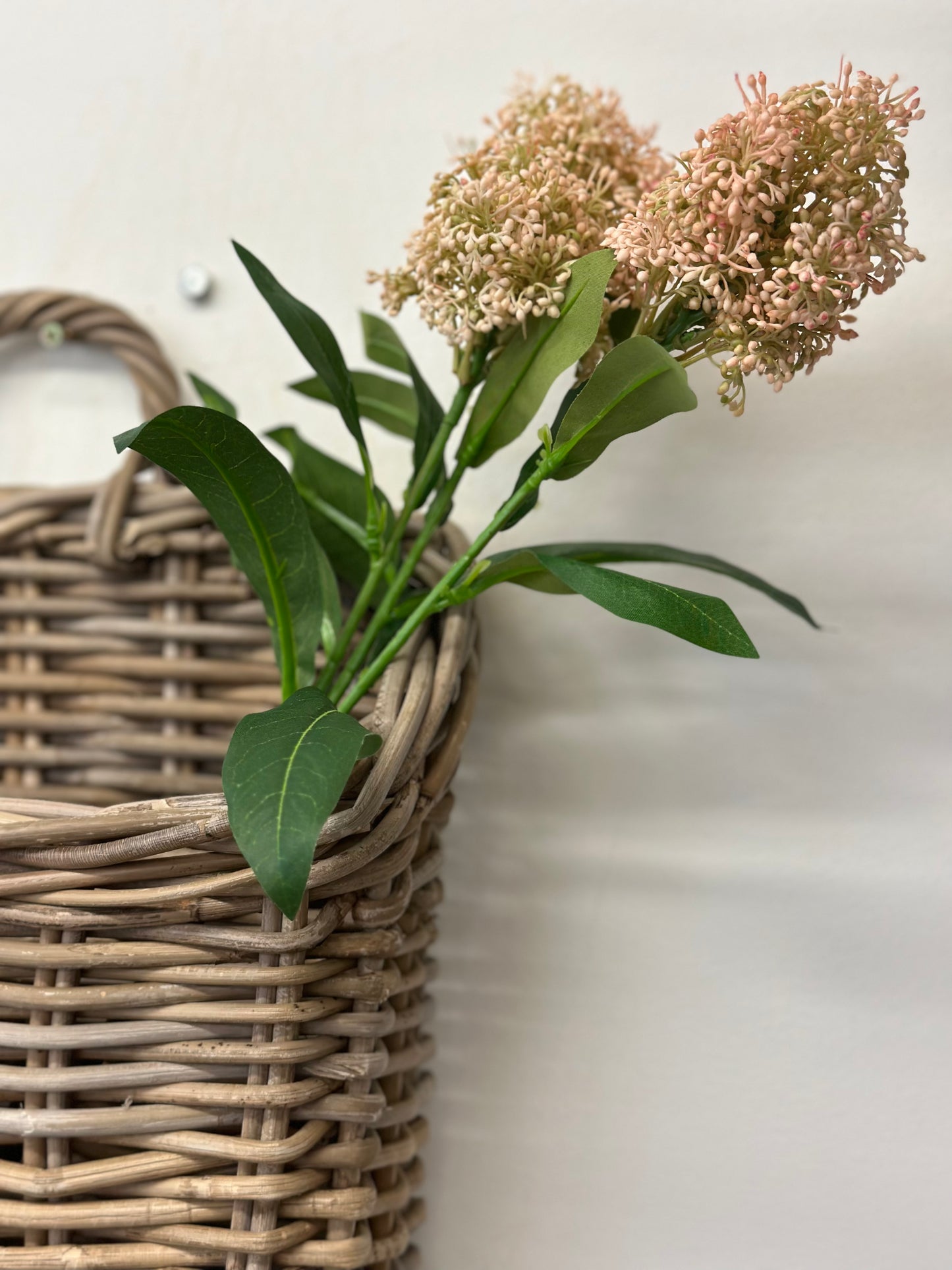 Wicker hanging basket