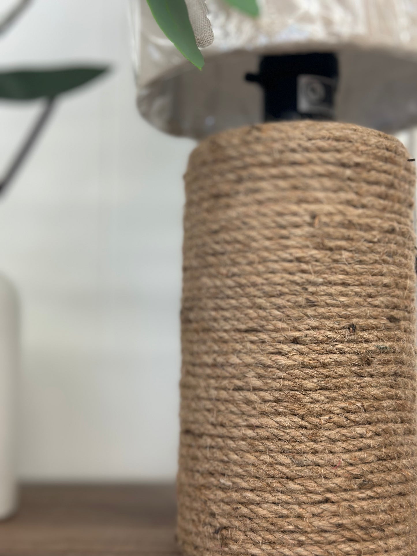 Wicker lamp