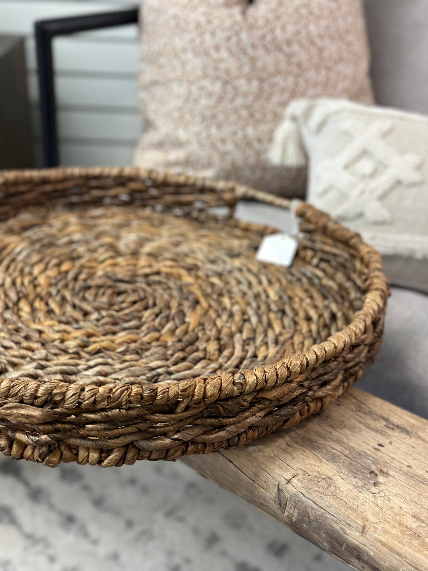 Large wicker tray