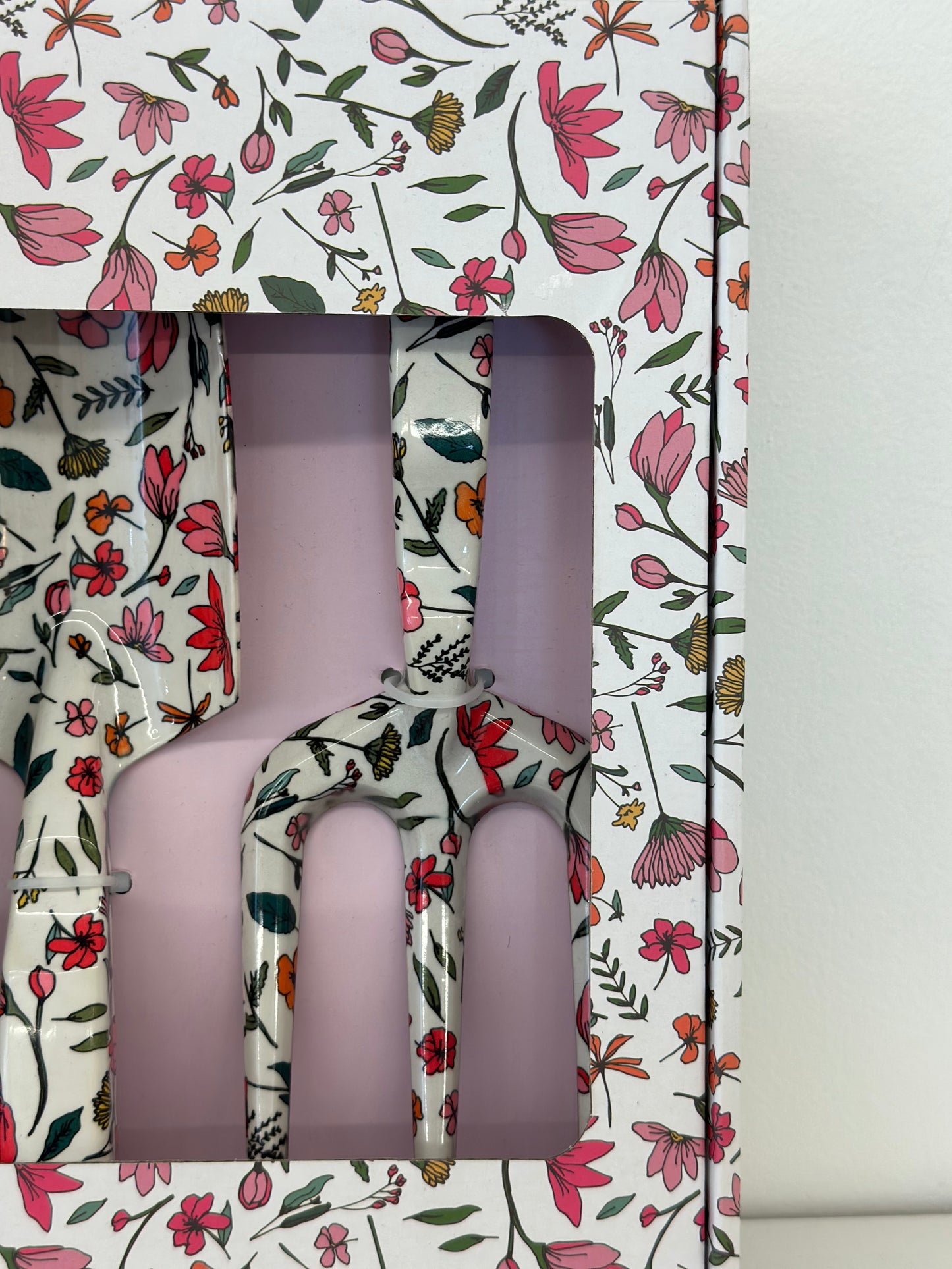 Pink Floral Garden Set