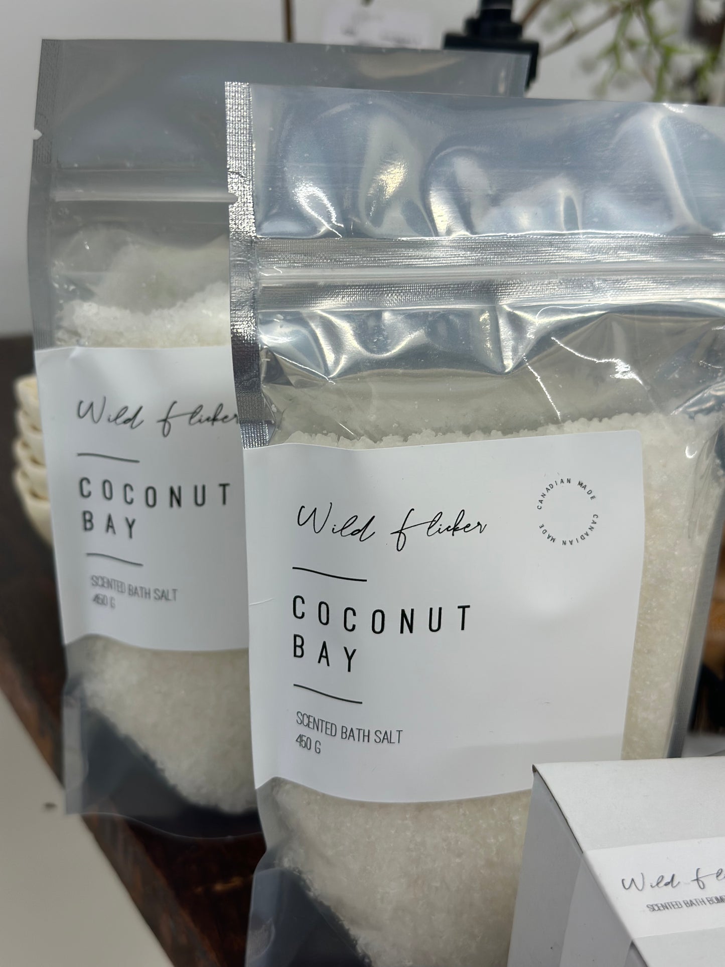 Coconut Bay Scented Bath Salt 450G