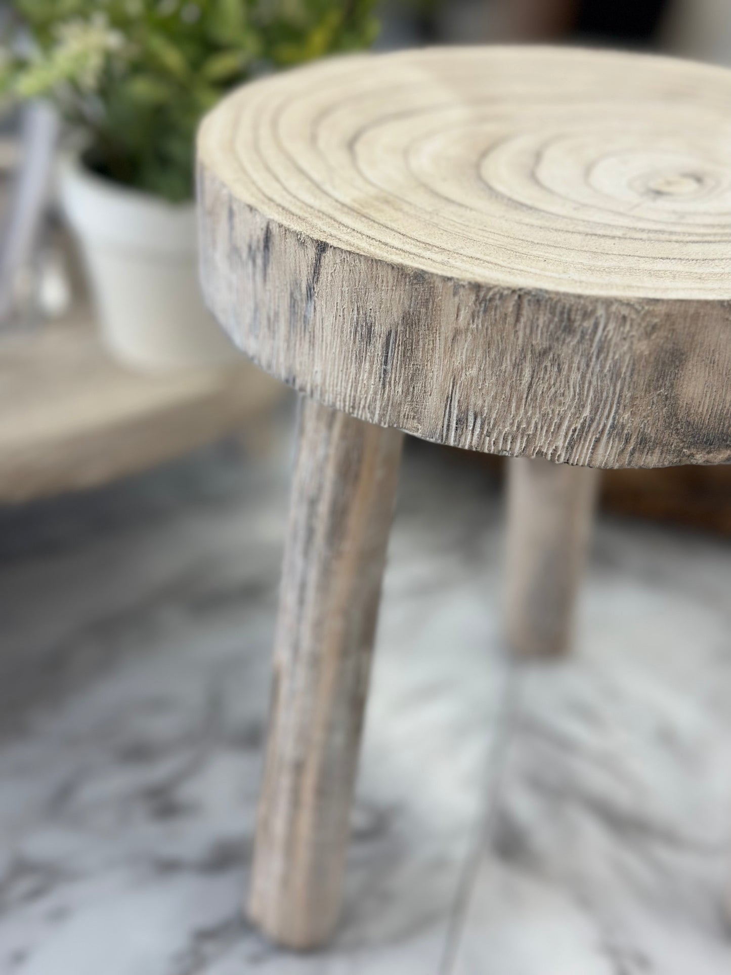 Wood riser