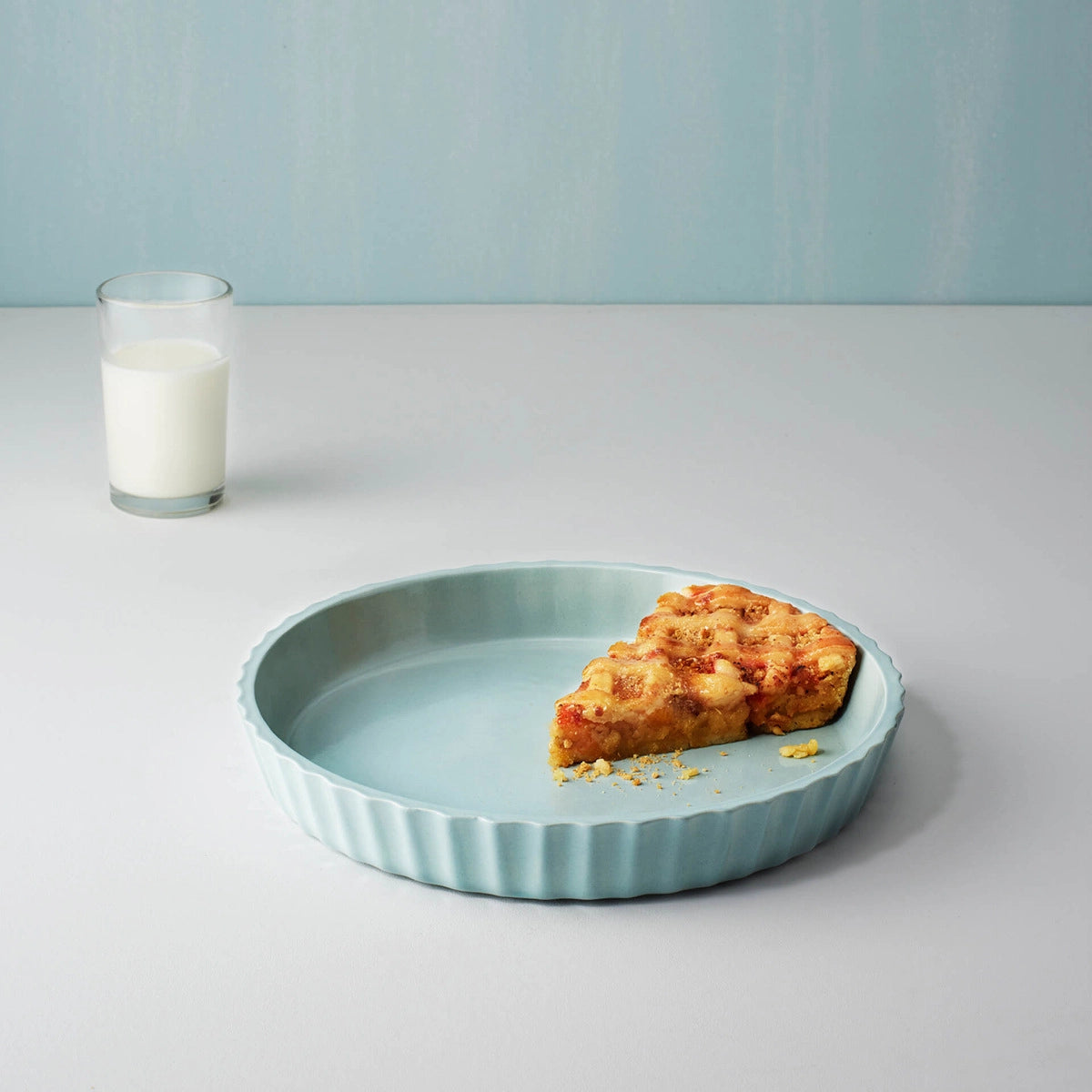 Upper Crust Ceramic Tart Baking Dish- Aqua Blue
