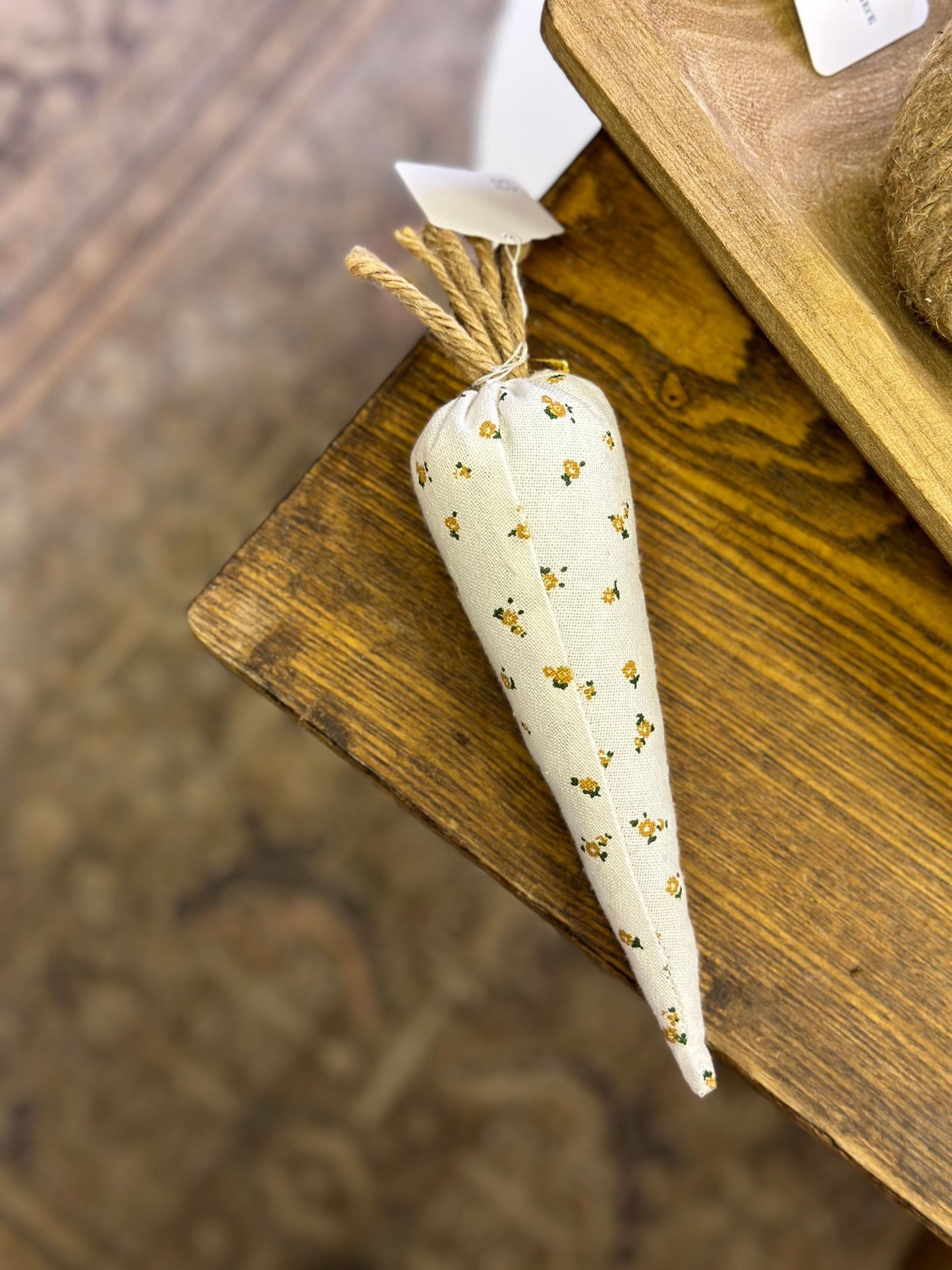 Small floral carrot