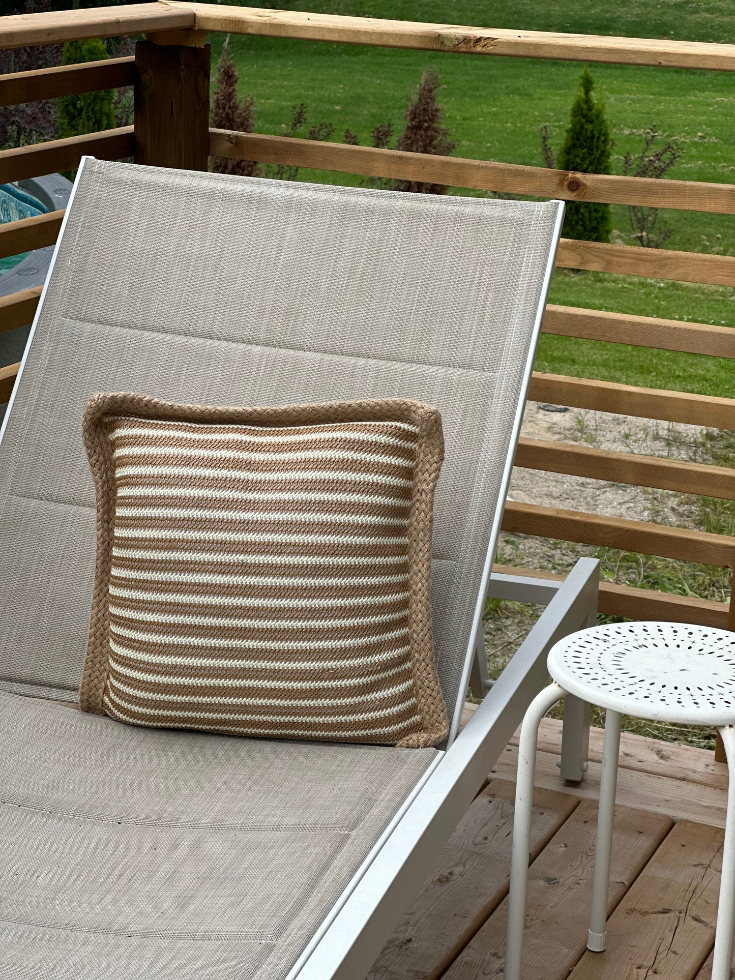 Striped jute mix indoor/ outdoor cushion