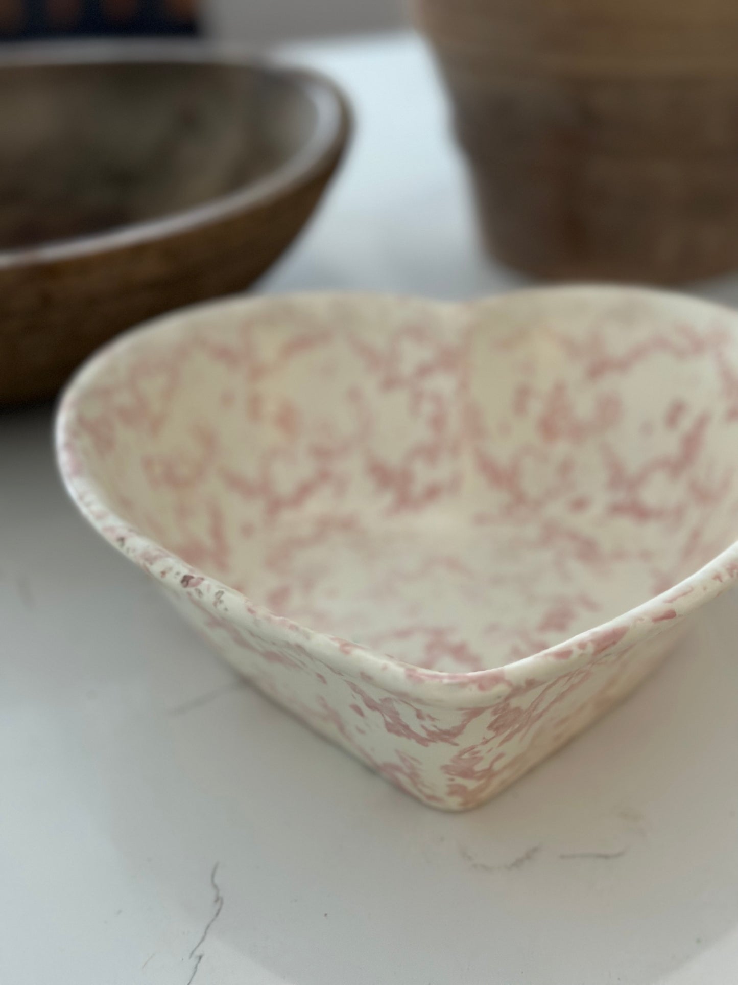 Heart pink marbled bowl