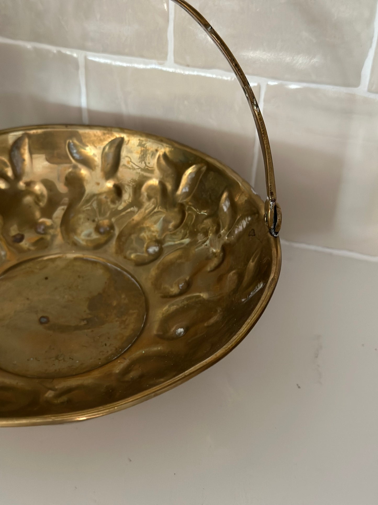 Brass bowl with handle