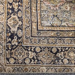 Loloi rug 7’6x9’6”