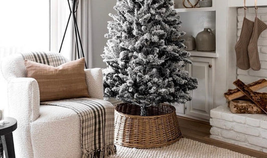 Wicker woven tree skirt 24”, 10” tall