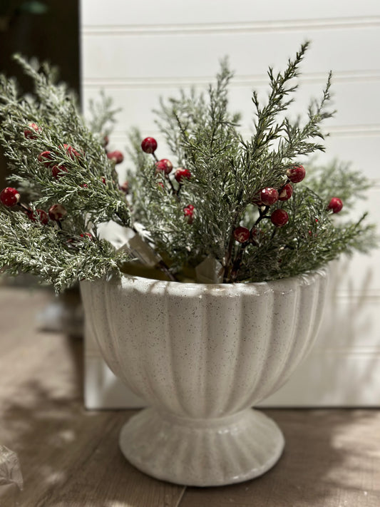 11" JUNIPER AND BERRIES PICK
