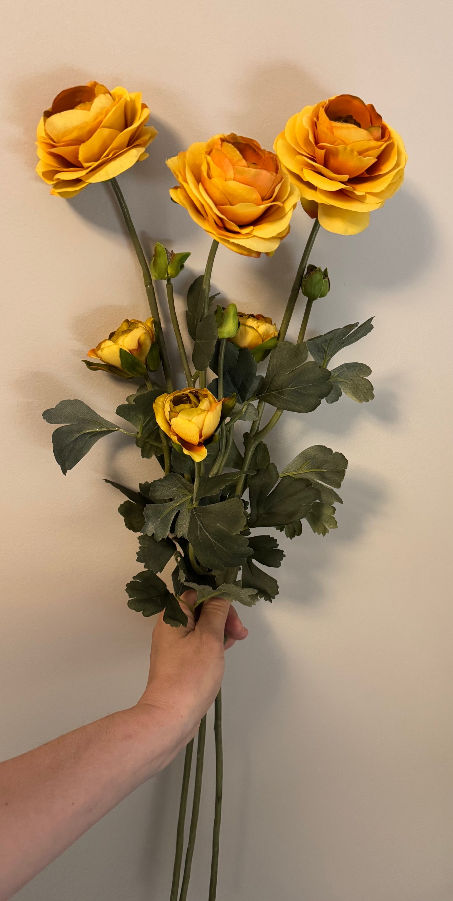 Yellow Three Bud Stem