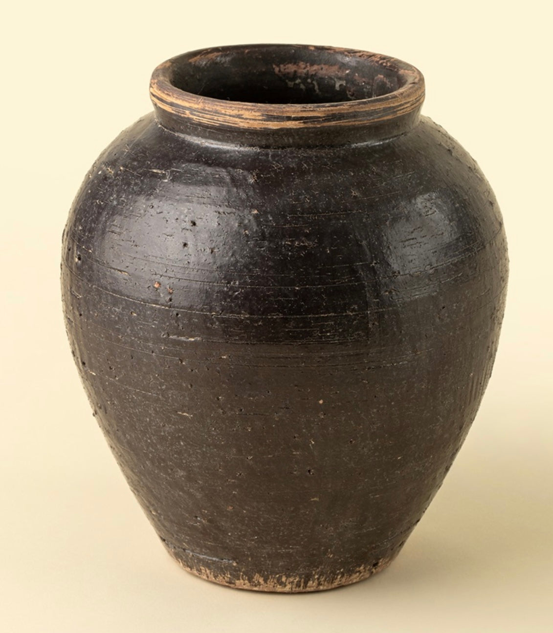 Bastion Black Terracotta Vase