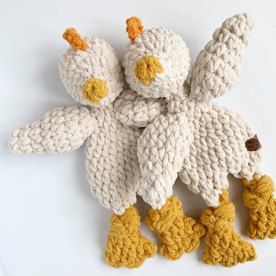 Mini Chick Lovey