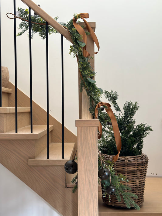 6’ Mixed Cedar + Eucalyptus greens garland