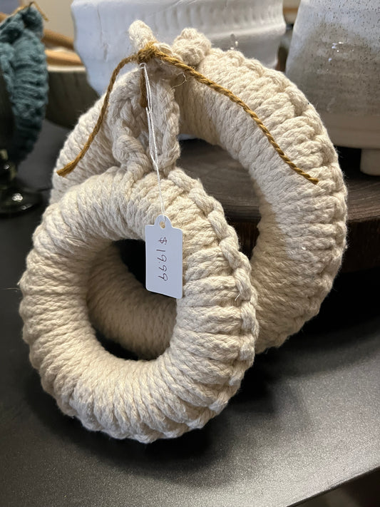 Trivet-Cream