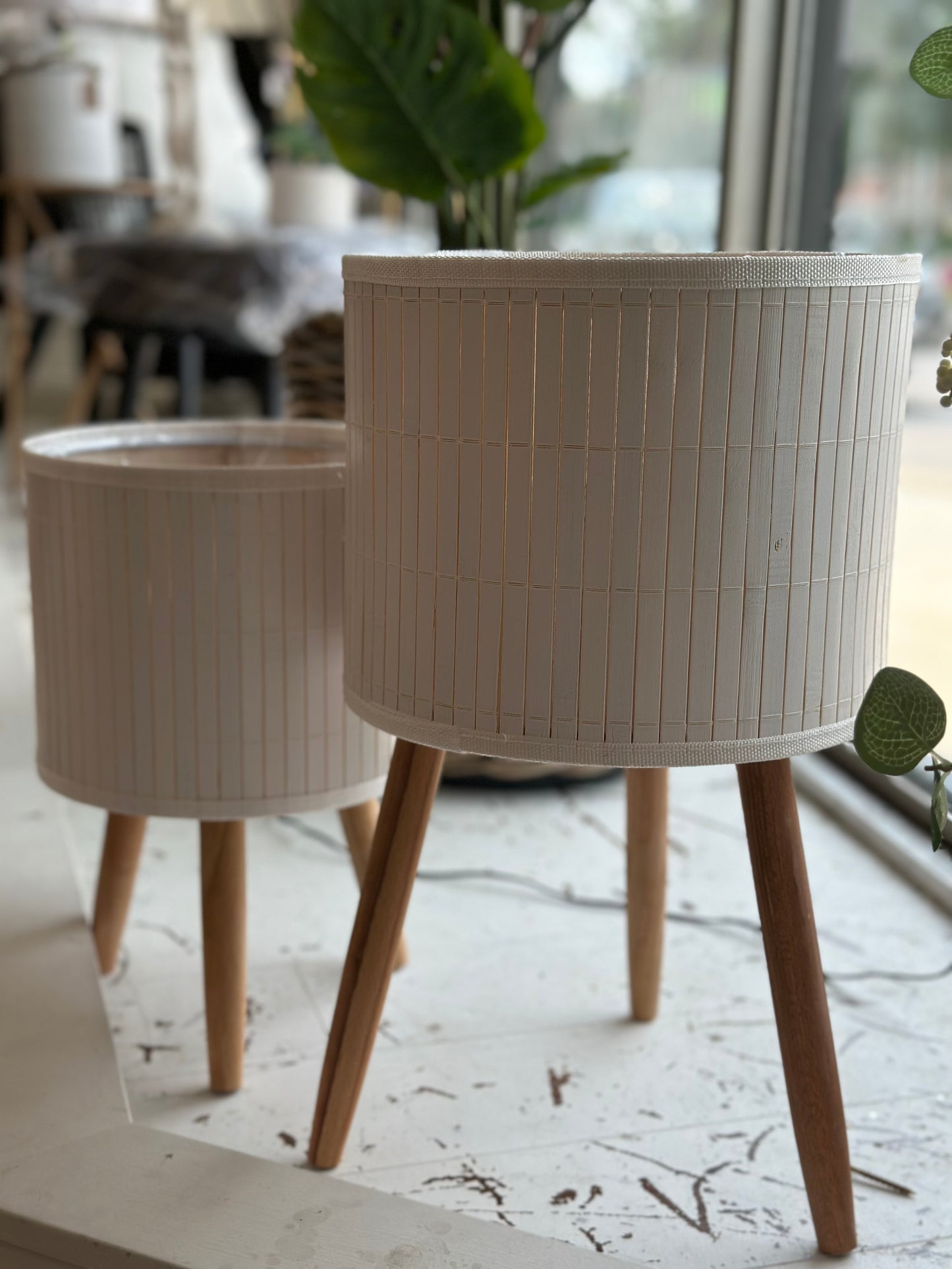 Set/2, Planters w/ Plastic Lining Wood Legs, White Bamboo