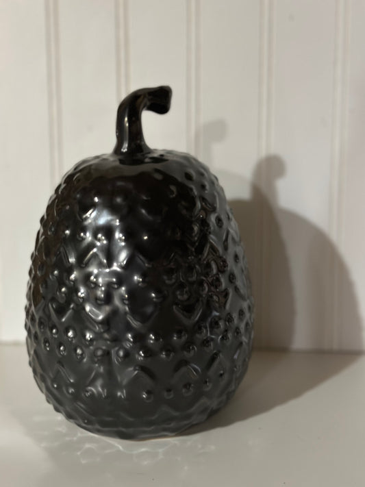 Black glazed pumpkin