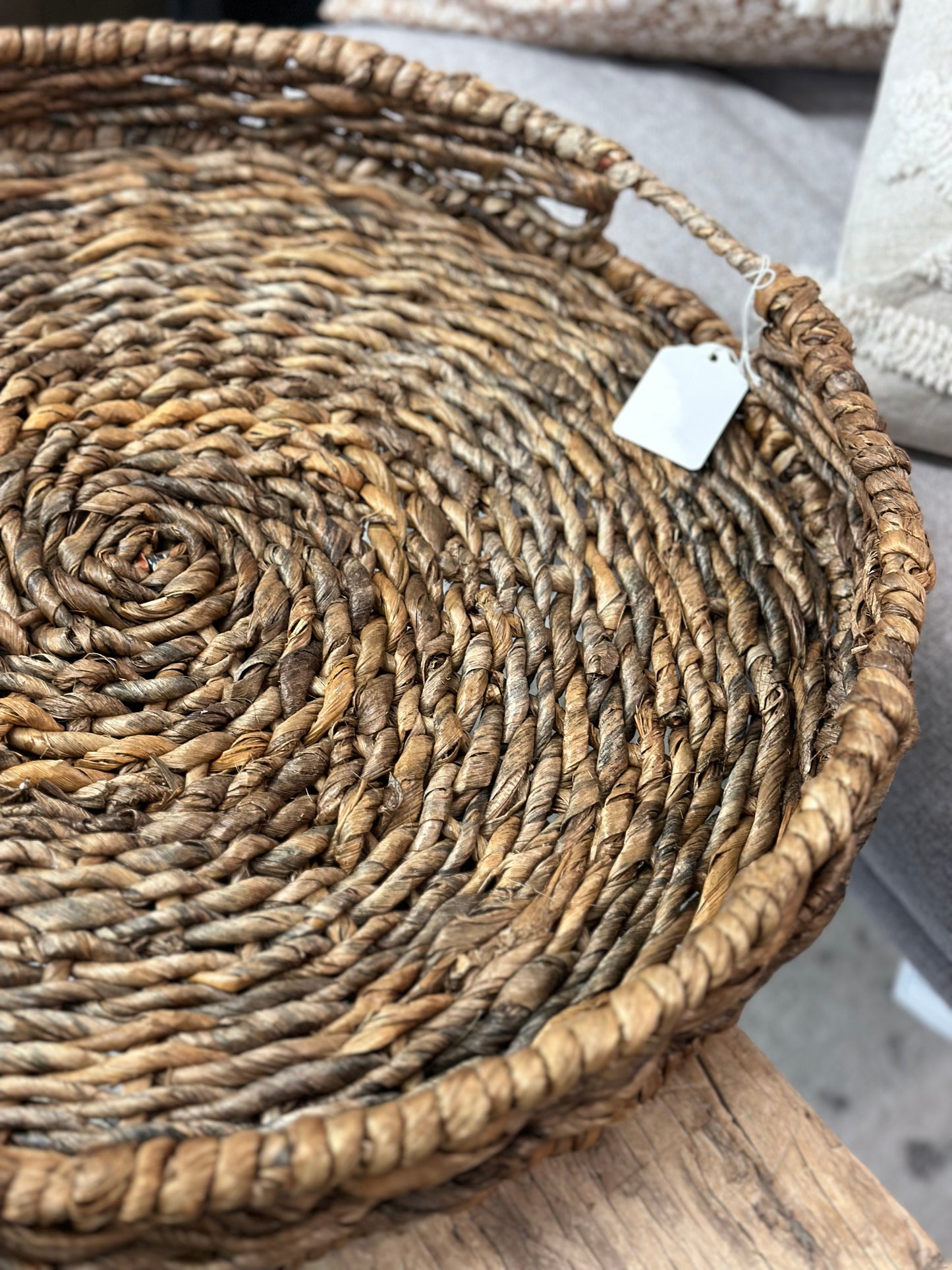 Large wicker tray