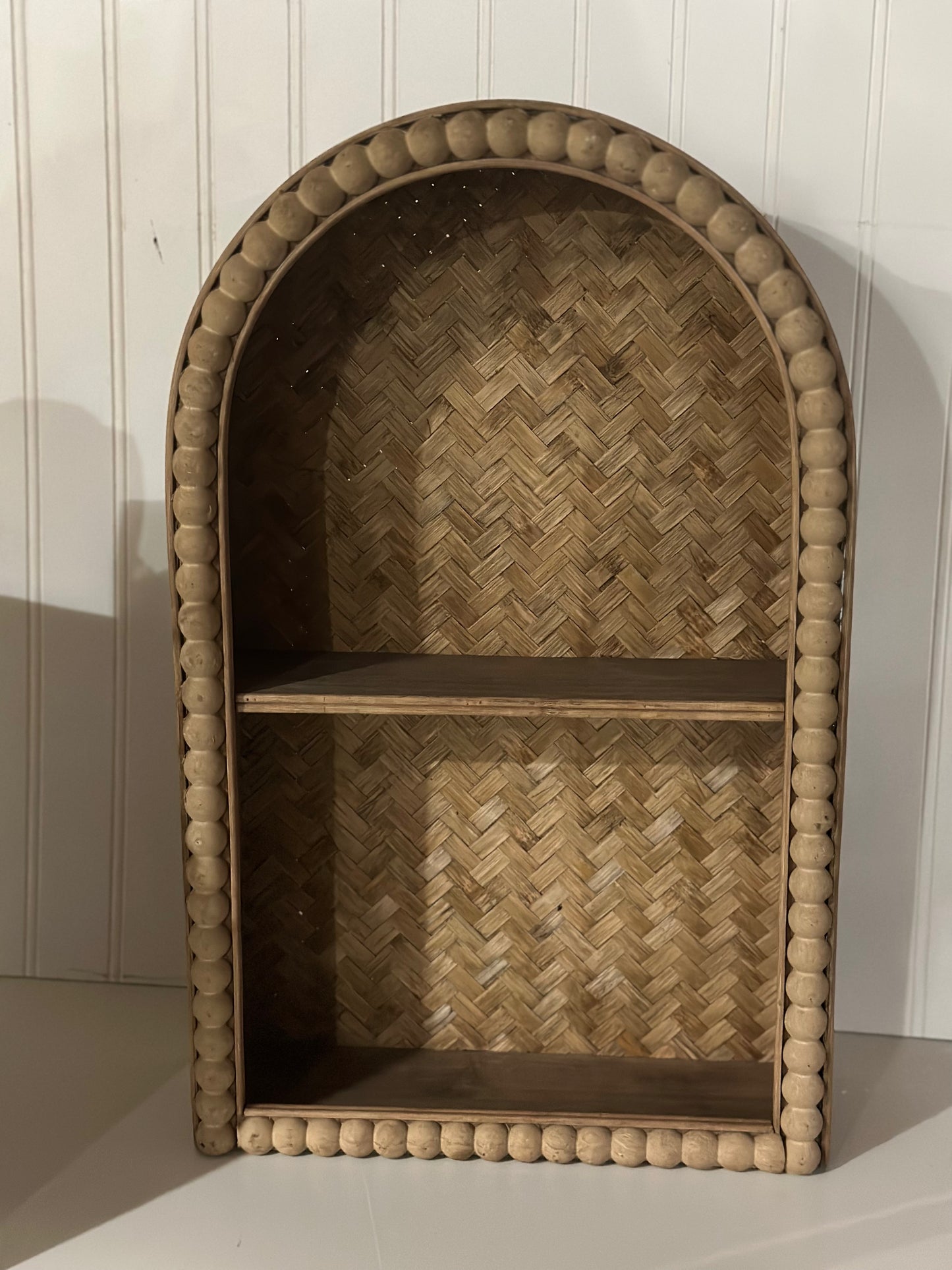 Wicker shelf