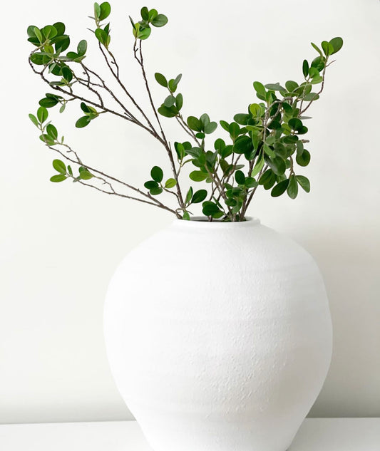 “Lennyn” White Vase Small